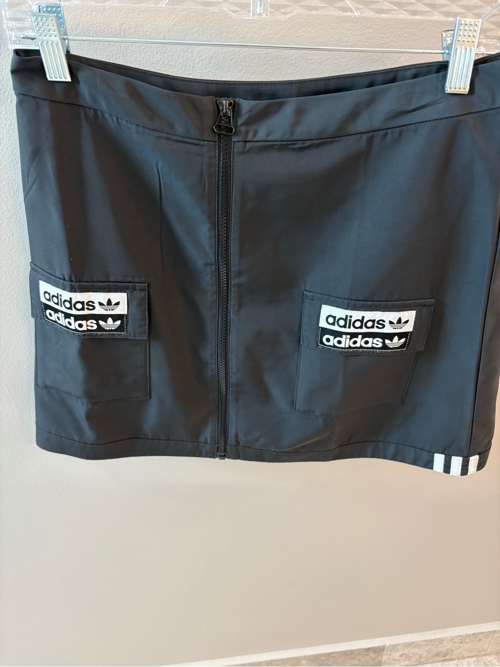 Adidas skirt with cargo pockets